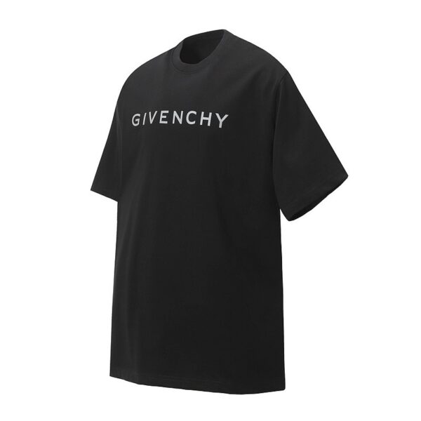 1-169.jpg GVNCHY T-Shirt Black
