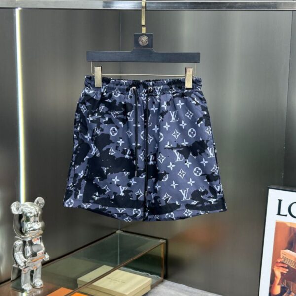 1-383.jpg LV Shorts