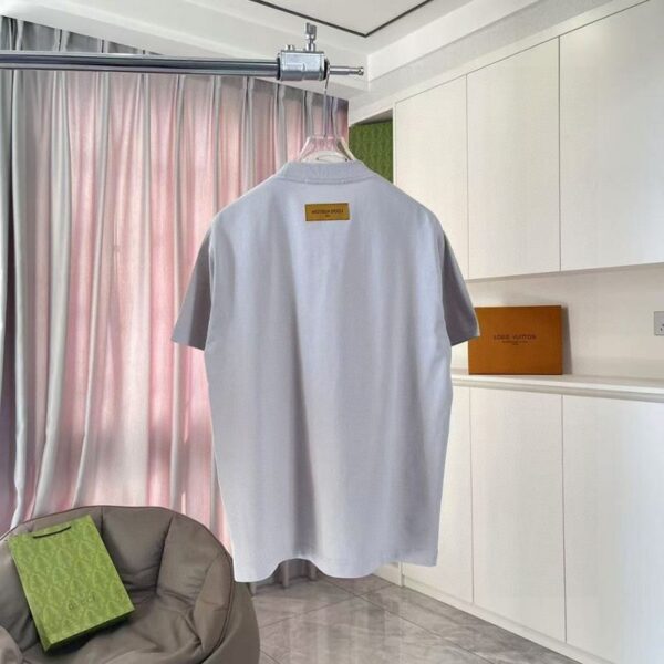 10-19.jpg LV T-shirt