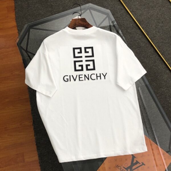 2-167.jpg GVNCHY T-Shirt