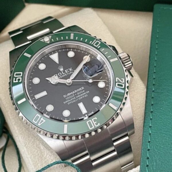 RLX Submariner Starbucks