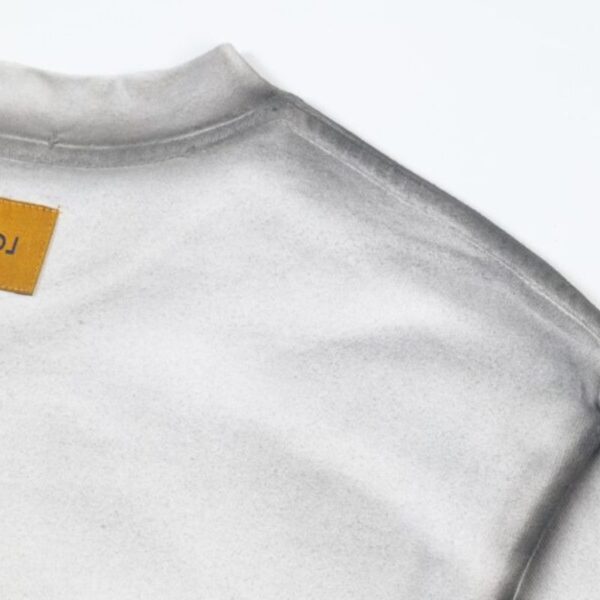 3-289.jpg LV T-shirt