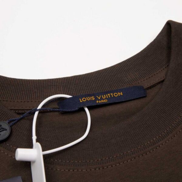LV T-shirt Brown