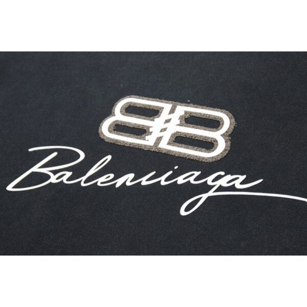 3-400.jpg BLNCG T-shirt Signature
