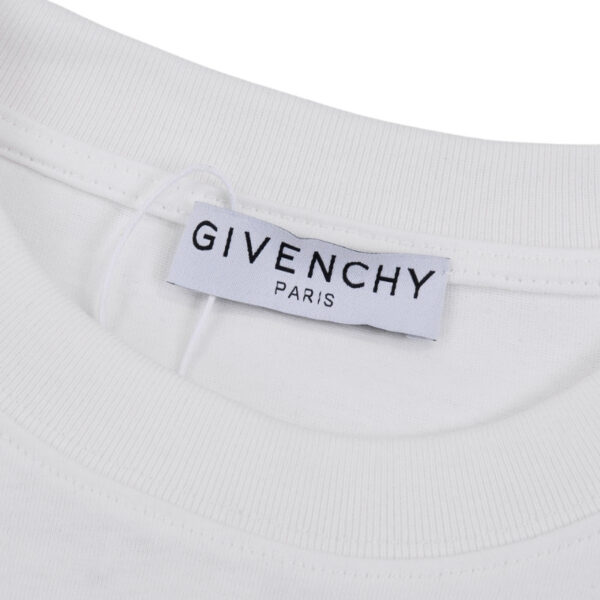 4-78-2.jpg GVNCHY T-Shirt