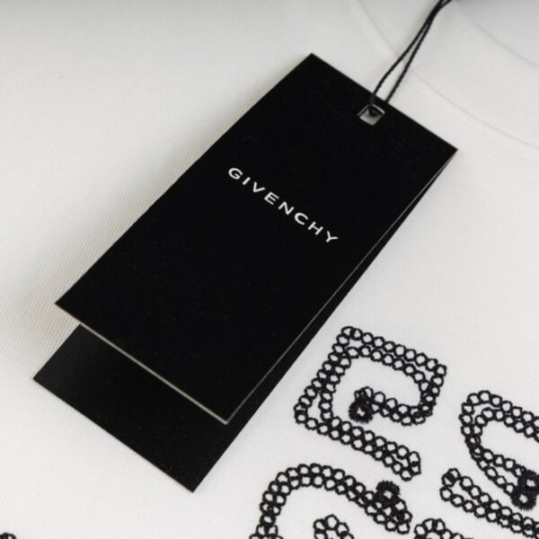 5-11.jpg GVNCHY T-Shirt White