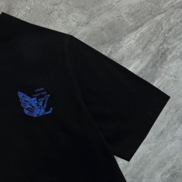 5-296.jpg LV T-shirt