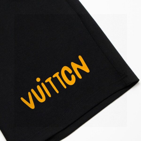 5-48-3.jpg LV Shorts Black Yellow Logo