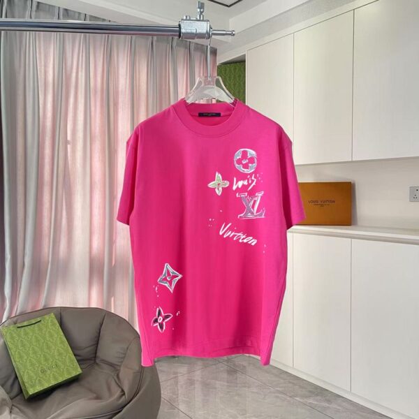 7-113.jpg LV T-shirt