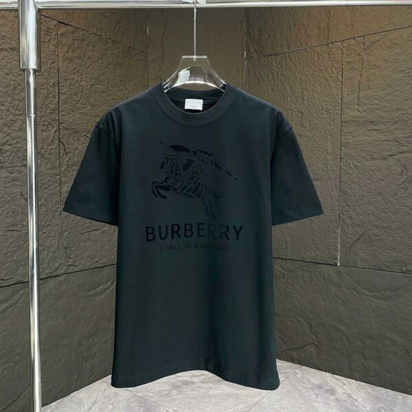BRBRY T-shirt