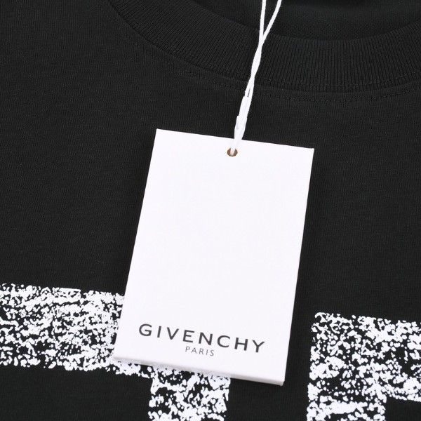 7-71.jpg GVNCHY T-Shirt