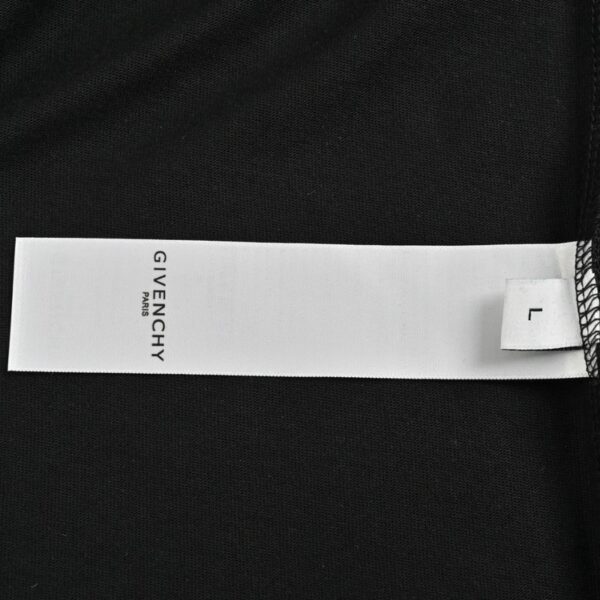 7-72.jpg GVNCHY T-Shirt