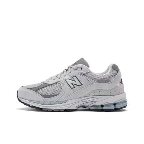 New balance 2002r Grises y blancas