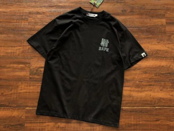 BP T-shirt  Undefeated Ape Head