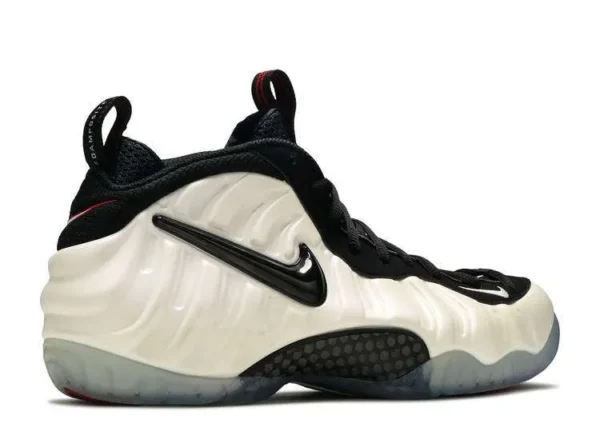 air-foamposite-pro-class-of-97-2.webp AIR FOAMPOSITE PRO ‘CLASS OF 97’