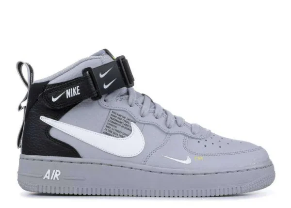 air-force-1-high-overbranding-2.webp AIR FORCE 1 HIGH ‘OVERBRANDING’