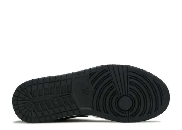 air-jordan-1-low-all-star-3.webp AIR JORDAN 1 LOW ‘ALL STAR’