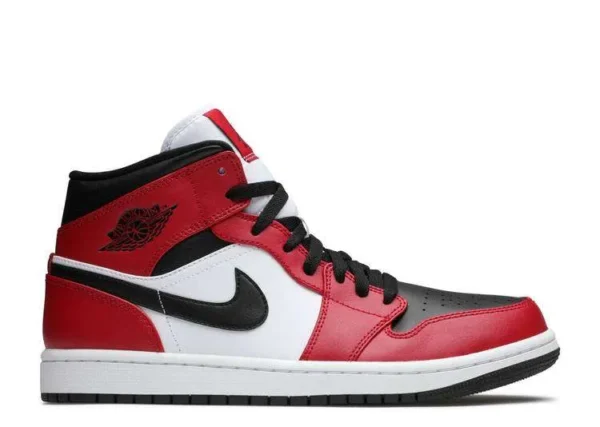 air-jordan-1-mid-chicago-black-toe.webp AIR JORDAN 1 MID ‘CHICAGO BLACK TOE’