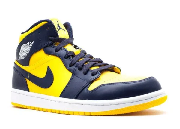 air-jordan-1-mid-michigan-1.webp AIR JORDAN 1 MID ‘MICHIGAN’