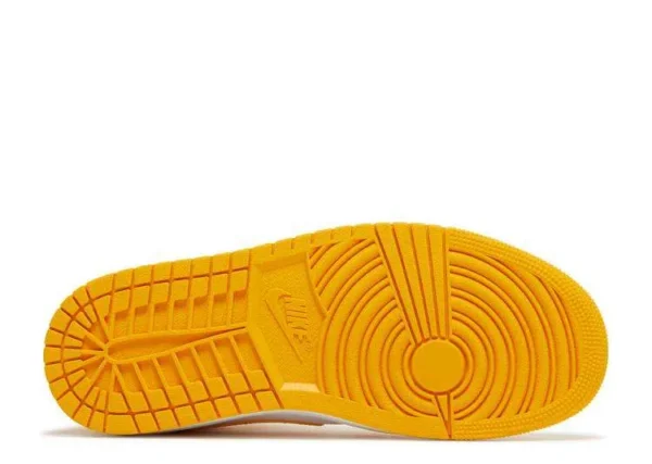 AIR JORDAN 1 MID ‘UNIVERSITY GOLD’