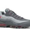 air-max-95-smoke-grey-university-red-1.webp AIR MAX 95 ‘SMOKE GREY UNIVERSITY RED’