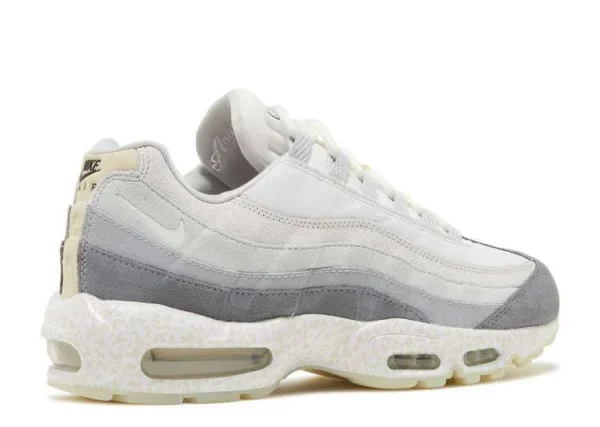 air-max-95-white-light-bone-2.webp AIR MAX 95 ‘WHITE LIGHT BONE’