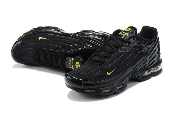 air-max-plus-tn-3-black-gold-2.webp AIR MAX PLUS TN 3 ‘BLACK GOLD’