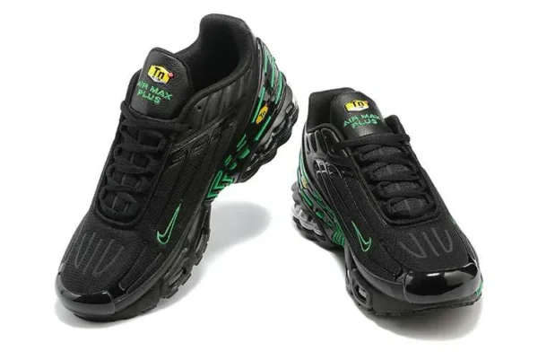 AIR MAX PLUS TN 3 ‘BLACK GREEN’