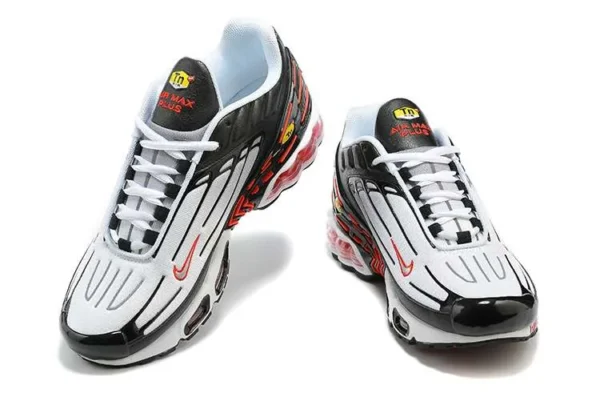 AIR MAX PLUS TN 3 ‘BLACK GREY RED’