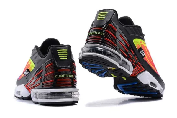 air-max-plus-tn-3-black-neon-2.webp AIR MAX PLUS TN 3 ‘BLACK NEON’