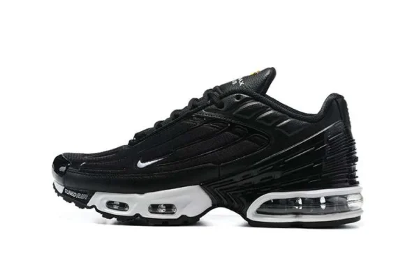 air-max-plus-tn-3-black-white.webp AIR MAX PLUS TN 3 ‘BLACK WHITE’