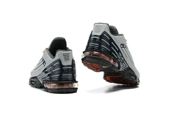 AIR MAX PLUS TN 3 ‘COOL GREY’