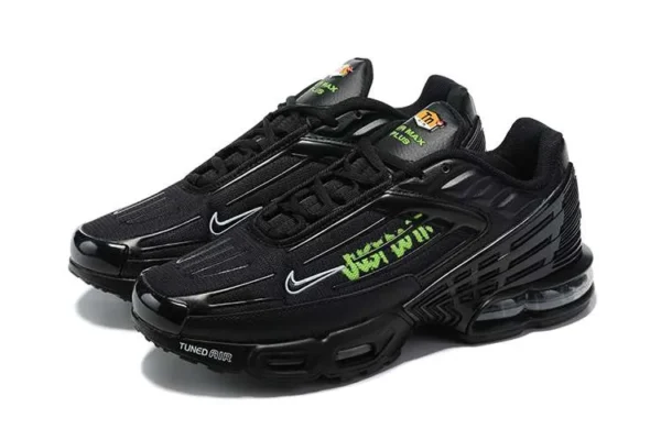 air-max-plus-tn-3-just-do-it-2.webp AIR MAX PLUS TN 3 ‘JUST DO IT’