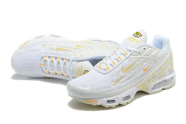 air-max-plus-tn-3-quadruple-swoosh-yellow-3.webp AIR MAX PLUS TN 3 ‘QUADRUPLE SWOOSH YELLOW’