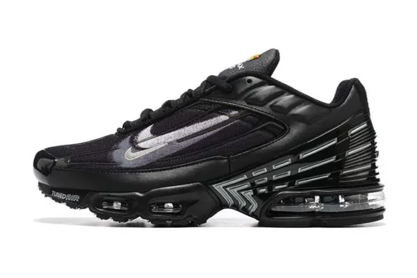 air-max-plus-tn-3-stencil-swoosh-black.webp AIR MAX PLUS TN 3 ‘STENCIL SWOOSH BLACK’