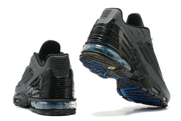 air-max-plus-tn-3-thundersport-2.webp AIR MAX PLUS TN 3 ‘THUNDERSPORT’