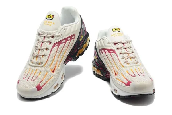 AIR MAX PLUS TN 3 ‘WHITE MAROON YELLOW’