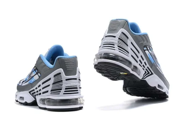 air-max-plus-tn-3-white-military-blue-3.webp AIR MAX PLUS TN 3 ‘WHITE MILITARY BLUE’