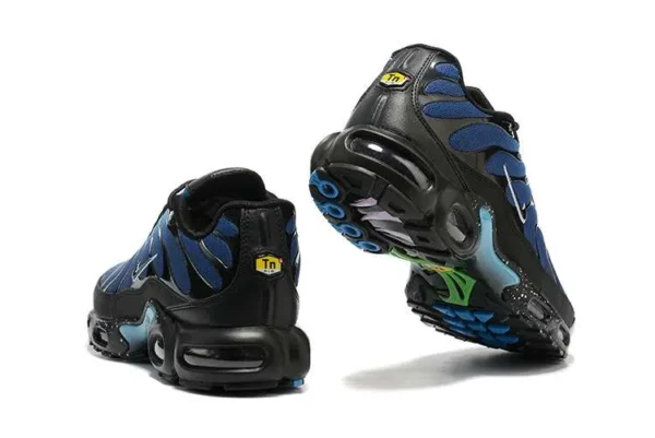 air-max-plus-tn-black-university-blue-5.webp AIR MAX PLUS TN ‘BLACK UNIVERSITY BLUE’