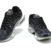 air-max-plus-tn-crater-5.webp AIR MAX PLUS TN ‘CRATER’