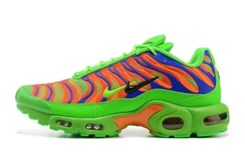 air-max-plus-tn-double-swoosh.webp AIR MAX PLUS TN ‘DOUBLE SWOOSH’