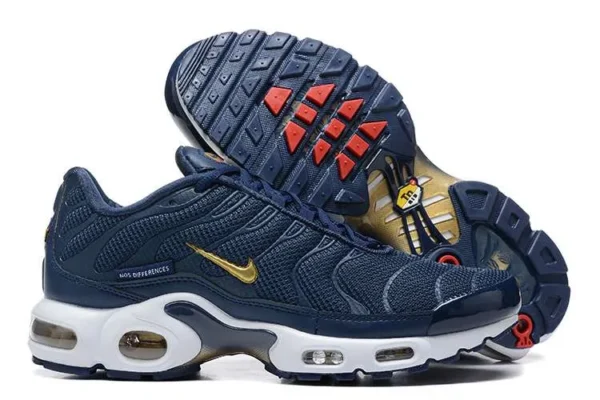 air-max-plus-tn-french-football-federation-2.webp AIR MAX PLUS TN ‘FRENCH FOOTBALL FEDERATION’