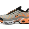 air-max-plus-tn-grey-safety-orange.webp AIR MAX PLUS TN ‘GREY SAFETY ORANGE’