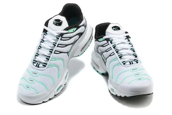 air-max-plus-tn-hyper-jade-1.webp AIR MAX PLUS TN ‘HYPER JADE’