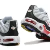 air-max-plus-tn-photon-dust-varsity-red-2.webp AIR MAX PLUS TN ‘PHOTON DUST VARSITY RED’