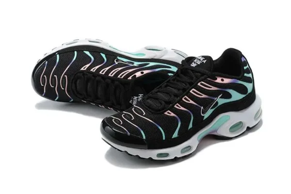 air-max-plus-tn-pink-purple-blue-2.webp AIR MAX PLUS TN ‘PINK PURPLE BLUE’