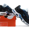 air-max-plus-tn-reverse-motorsport-1.webp AIR MAX PLUS TN ‘REVERSE MOTORSPORT’