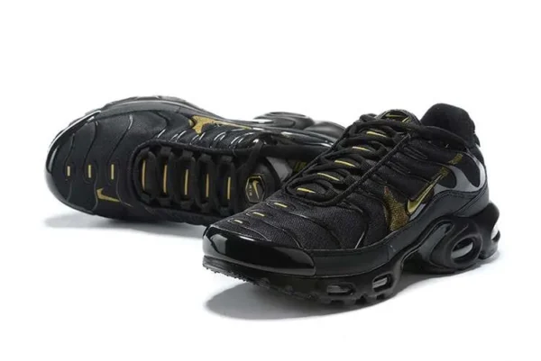 air-max-plus-tn-shadow-gold-2.webp AIR MAX PLUS TN ‘SHADOW GOLD’