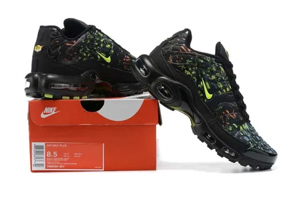 AIR MAX PLUS TN ‘SUSTAINABLE BLACK VOLT’