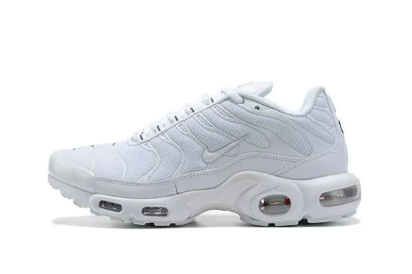 air-max-plus-tn-triple-white.webp AIR MAX PLUS TN ‘TRIPLE WHITE’